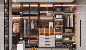 家里衣柜是定制好還是木工做的好？