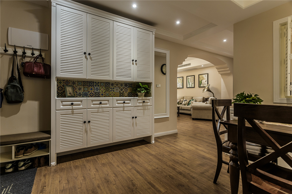 玄關鞋柜定制尺寸如何設計？(圖1)