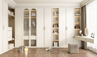 定制衣柜深度一般要做多少？